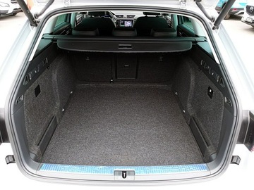 Skoda Superb III Kombi Facelifting 2.0 TDI SCR 150KM 2022 Škoda Superb Skoda Superb L&amp;K AUTOMAT 1wł, zdjęcie 16