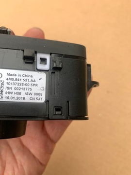 4M0941531AA SPÍNAČ SVĚTEL AUDI A4 B9 A5 Q5 Q7 ORIGINÁLNÍ