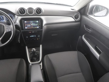 Suzuki Vitara III SUV 1.6 VVT 120KM 2015 Suzuki Vitara 1.6 VVT, Salon Polska, Serwis ASO, zdjęcie 7
