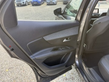 Peugeot 3008 II Crossover 1.5 BlueHDI 130KM 2018 Peugeot 3008 GT-Line. Virtualny kokpit. Kamera, zdjęcie 9