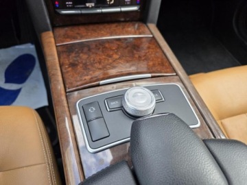 Mercedes Klasa E W212 Kombi 350 4MATIC 272KM 2011 MERCEDES E 350 4MATIC, V6 3.5l 272KM Przebieg: 194,588km Dokumentacja, zdjęcie 16