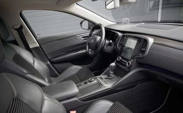 Renault Talisman Kombi 1.6 Energy TCe 149KM 2016 Renault Talisman Renault Talisman Grandtour ENERGY TCe 150 EDC LIMITED 1.6, zdjęcie 20