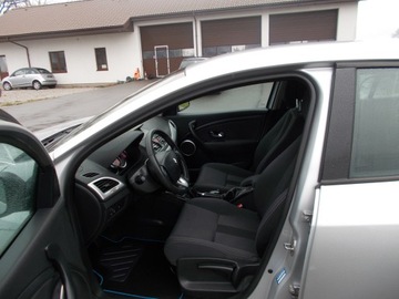 Renault Megane III 2008 RENAULT MEGANE III 4 NOWE OPONY !!! NOWY ROZRZĄD !!!, zdjęcie 10