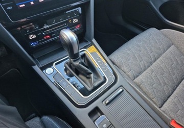 Volkswagen Passat B8 Variant Facelifting 1.5 TSI EVO 150KM 2023 Volkswagen Passat Variant Volkswagen Passat Variant B8 1.5 TSI 150 KM DSG, zdjęcie 19