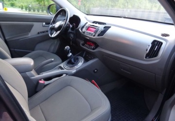 Kia Sportage III SUV 1.6 GDI 135KM 2011 Kia Sportage 1.6gdi,klima,alu,zarejestrowan 1.6 Benzyna 135KM, zdjęcie 13