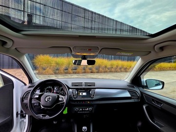 Skoda Fabia III Kombi Facelifting 1.0 TSI 95KM 2021 Skoda Fabia 1,0 panorama serwis ASO, bezwypadkowy, zdjęcie 22