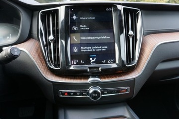 Volvo XC60 II 2020 Volvo XC 60 T8 AWD Plug-In Tempomat Kamera SalonPL Panorama FV23, zdjęcie 15