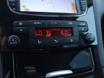 Ford Galaxy III Van Facelifting 2.0 Duratorq TDCi DPF 140KM 2011 Ford Galaxy 2.0 TDCi, 7 miejsc, Klima, zdjęcie 12