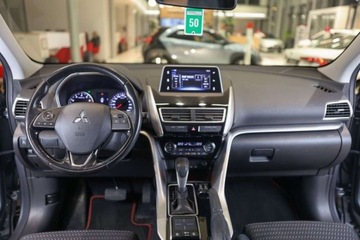 Mitsubishi Eclipse Cross SUV 1.5 T 163KM 2017 Mitsubishi Eclipse Cross 1.5 T Invite Plus CVT 1.5 Benzyna 163KM, zdjęcie 5