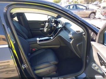 Mercedes GLC C254/X254 2025 Mercedes-Benz GLC 300 4Matic Suv 2025 2.0l 2.0 Benzyna 255KM, zdjęcie 9