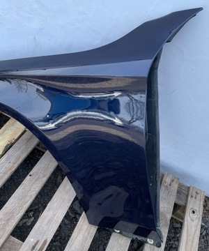BLATNÍK LEVÝ PŘEDNÍ MERCEDES W222