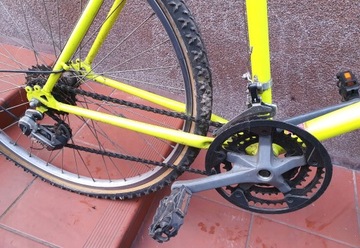 Старый ретро-велосипед ANDROMEDA