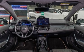 Toyota Corolla XII TS Kombi Facelifting 1.8 Hybrid 140KM 2024 Toyota Corolla 1.8 Hybrid Style 1.8 Hybryda 140KM, zdjęcie 3