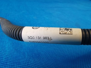 PRZEWÓD ZASILAJĄCY ŚRODEK REDUKUJĄCY ADBLUE OE SKODA SUPERB 3Q0131983L