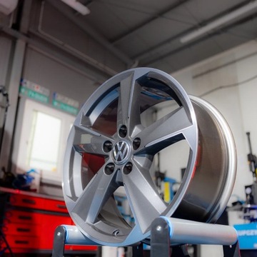 4× DISK HLINÍK AUDI OE 81A 7.0" X 17" 5X112 ET 45