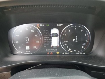 Volvo XC40 2022 Volvo XC 40 2022r, R-Design, 2.0L, 4x4 2.0 Benzyna 252KM, zdjęcie 8