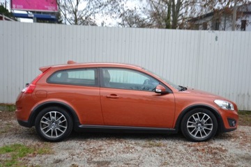 Volvo C30 Hatchback 3d 1.6 D DRIVe 109KM 2010 Volvo c30 2010 rok cały oryginał lakier bezwypadkowy, zdjęcie 4