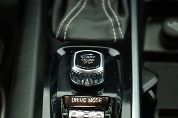 Volvo XC60 II Crossover D4 190KM 2019 Volvo XC60 D4, Salon Polska, 187 KM, Automat, zdjęcie 13