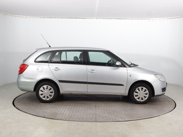 Skoda Fabia II Kombi 1.2 70KM 2009 Skoda Fabia 1.2 12V, Klima, El. szyby, zdjęcie 5