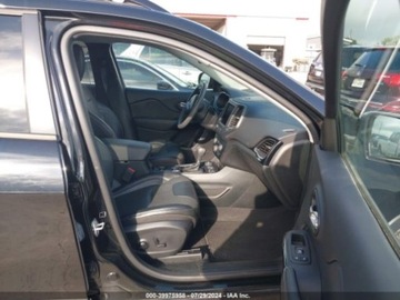 Jeep Cherokee V 2023 Jeep Cherokee 2023r, Altitude, 2.4L, 4x4 2.4 Benzyna 180KM, zdjęcie 8