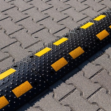 Резиновый тросовый пандус, 2 канала, накладка, лежачий полицейский