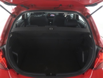 Toyota Yaris III Hatchback 5d Facelifting 1.33 Dual VVT-i 99KM 2015 Toyota Yaris 1.33 Dual VVT-i, Salon Polska, Klima, zdjęcie 13