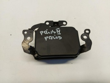 TOYOTA PRIUS IV Radar Distronic przód 88210-47090