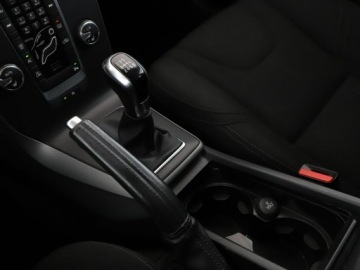 Volvo V40 II 2017 Volvo V40 navi PDC tempomat grzane fotele LED, zdjęcie 26