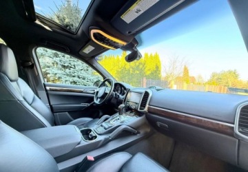 Porsche Cayenne II SUV 3.0 S Hybryda 380KM 2012 Porsche Cayenne Porsche Cayenne S Hybrid 3.0 Hybryda 379KM, zdjęcie 27