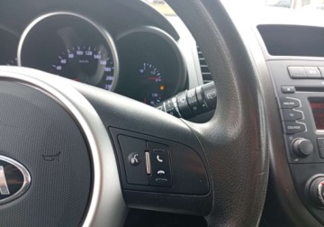 Kia Soul I Crossover Facelifting 1.6 CRDi 128KM 2012 Kia Soul Zarejestrowany - ubezpieczony - automat - 1,6 - 128 KM 1.6 Diesel, zdjęcie 27