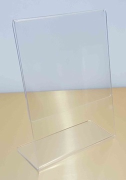 Буклет с меню подставки из плексигласа ТИП L A6 ВЕРТИКАЛЬНЫЙ