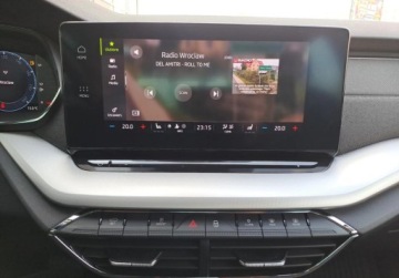 Skoda Octavia IV Liftback 1.5 TSI EVO 150KM 2023 Skoda Octavia Style Aktywny Tempomat Klimatyzacja Lopatki 1.5 Benzyna, zdjęcie 15