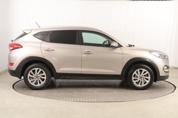 Hyundai Tucson III SUV 1.6 GDI 132KM 2016 Hyundai Tucson 1.6 GDI, Salon Polska, zdjęcie 5