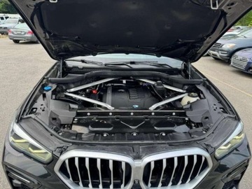 BMW X6 G06 2021 BMW X6 2021 BMW X6 sDrive40i Sports Activity Coupe 3.0 Benzyna 335KM, zdjęcie 4