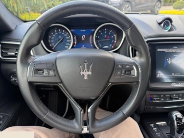Maserati Ghibli III Sedan Facelifting 3.0 V6 350KM 2019 Maserati Ghibli Automatik 3.0 benz 350KM 2019r Mozliwa zamiana!, zdjęcie 12