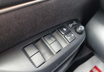 Toyota 2023 Toyota Yaris 1.5 Hybrid 92KM Automat CVT Comfort Vat 23 1.5 Hybryda 116KM, zdjęcie 22