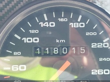 Porsche 911 996 1997 Porsche 911 Carrera 4S 1997 3.6l 3.6 Benzyna 282KM, zdjęcie 3