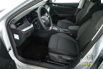 Skoda Octavia IV Kombi 1.5 TSI e-Tec Mild Hybrid 150KM 2025 Skoda Octavia SKODA Octavia Combi Edition 130 Selection TSI Polski SalonNi, zdjęcie 10