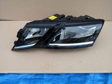 OCTAVIA III LIFT 5E1 LAMPA PRZEDNIA LEWA FULL LED