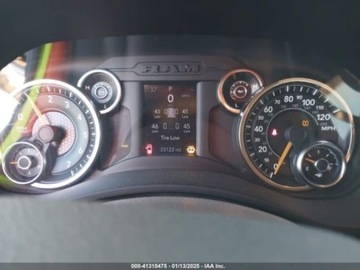  RAM 2500 2021r., Tradesman, od ubezpieczalni 6.4 Benzyna 410KM, zdjęcie 10