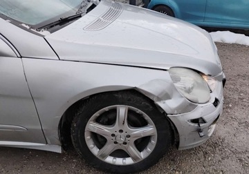 Mercedes Klasa R Off-roader Facelifting 300 CDI BlueEFFICIENCY 190KM 2011 Mercedes-Benz Klasa R 2011r, LONG, 3.0 CDI, 4-MATIC, Lekko uszkodzony praw, zdjęcie 31