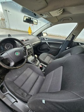 Skoda Octavia II Kombi 1.9 TDI PD 105KM 2007 Škoda Octavia Skoda Octavia Klimatyzacja - 1.9, zdjęcie 4