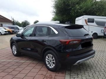 Ford Kuga III SUV Facelifting 2.5 FHEV 180KM 2025 Od ręki - Titanium 2.5 FHEV 180KM / Pakiet Winter, zdjęcie 2