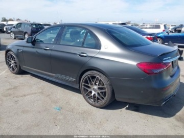 Mercedes Klasa E W214 2023 Mercedes-Benz Klasa E Amg 63 S 4matic 2023 4.0 Benzyna 603KM, zdjęcie 2