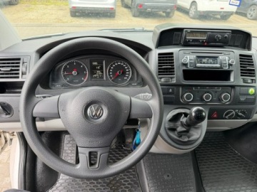 Volkswagen Caravelle T5 Caravelle Facelifting długi rozstaw osi 2.0 TDI 84KM 2014 Volkswagen Transporter 2.0 TDI 9-Osobowy, zdjęcie 24