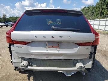 Volvo XC60 II 2022 Volvo XC 60 B5 Inscription 2022 2.0l 2.0 Benzyna 247KM, zdjęcie 3