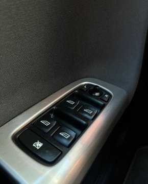 Volvo V50 2.4 140KM 2004 Volvo V50 Alu Klima Super Stan Gwarancja w cenie Warszawa VKWR 2.4 140KM, zdjęcie 24