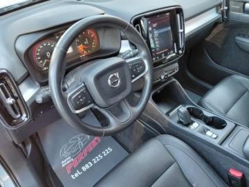 Volvo XC40 Crossover 2.0 T5 247KM 2019 Volvo XC 40 Full Opcja Kamera 360 4x4 Full LED Harman Kardon 2.0 Benzyna, zdjęcie 11