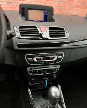 Renault Megane III Hatchback 1.4 16v TCe 130KM 2011 Renault Megane Klima Alu Super stan Gwarancja w cenie VFDJ 1.4 Benzyna, zdjęcie 32