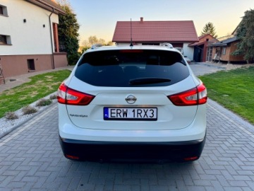 Nissan Qashqai II Crossover 1.2 DIG-T 115KM 2017 Nissan Qashqai 115KM Kamery 360 Panorama Keyless Go Oryginalny Lakier, zdjęcie 10